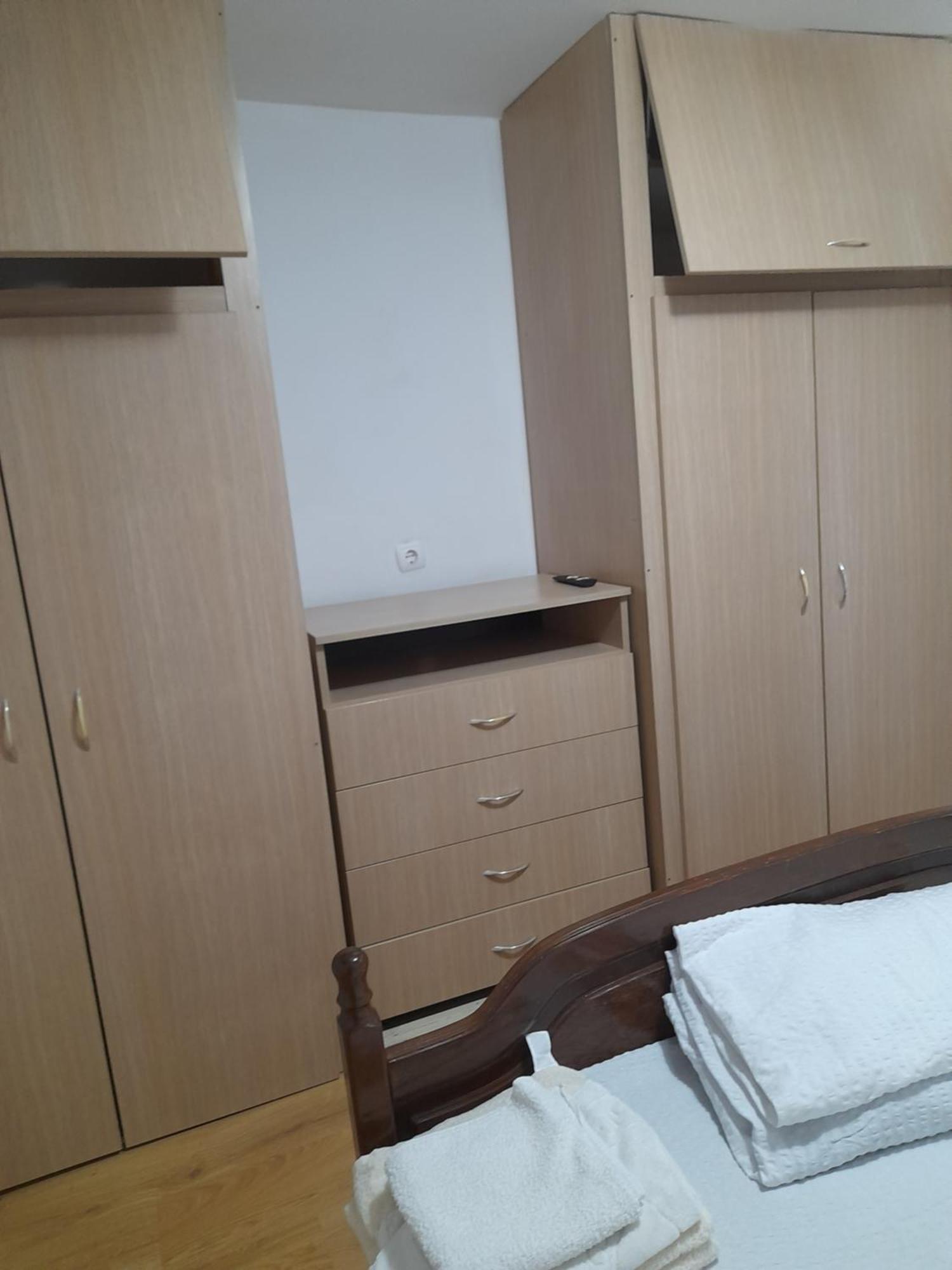 דירות קלוז'-נאפוקה Garsoniera Sic Zona Terapia Zona Linistita La Casa Cu Parcare מראה חיצוני תמונה