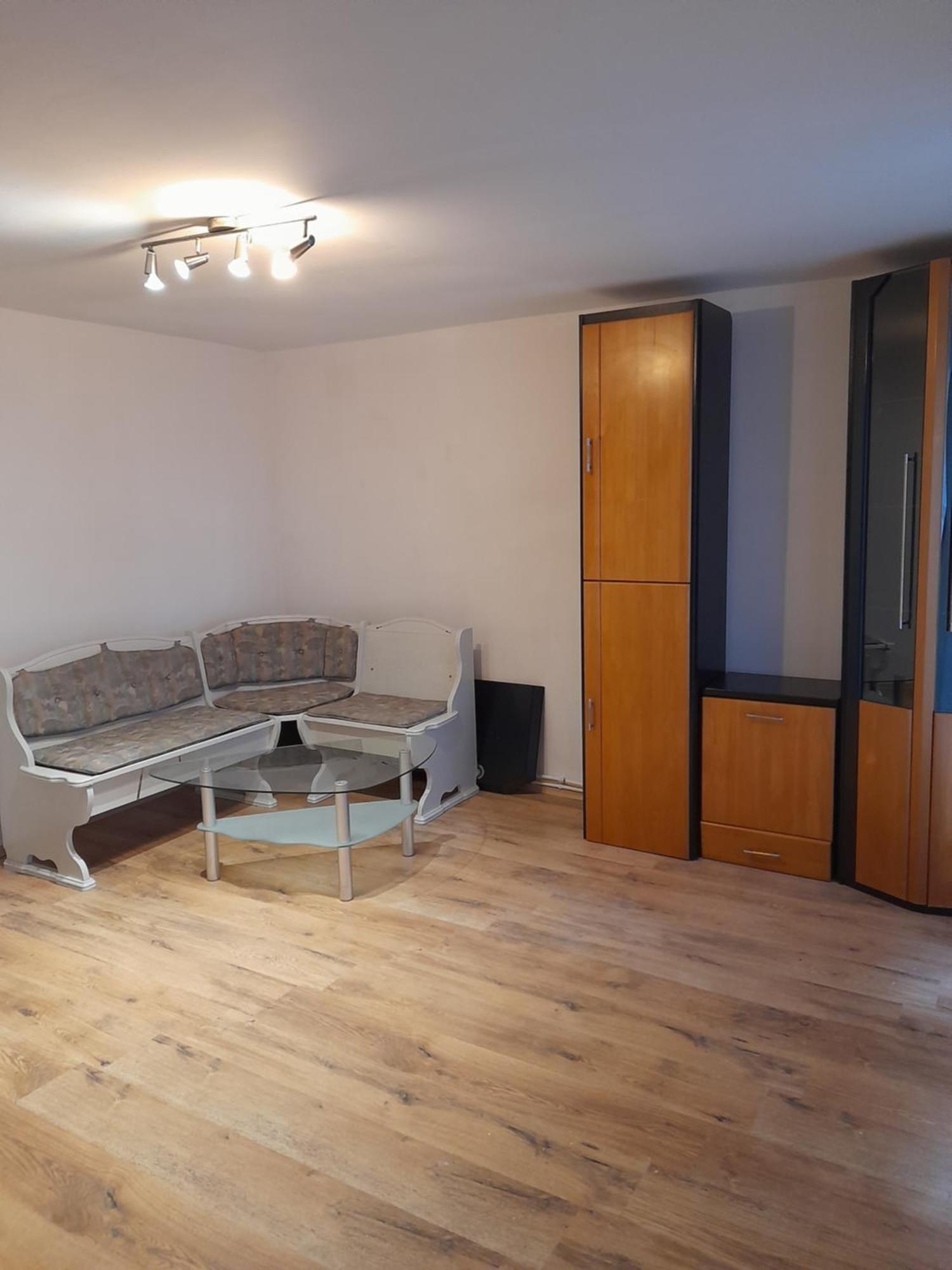 דירות קלוז'-נאפוקה Garsoniera Sic Zona Terapia Zona Linistita La Casa Cu Parcare מראה חיצוני תמונה