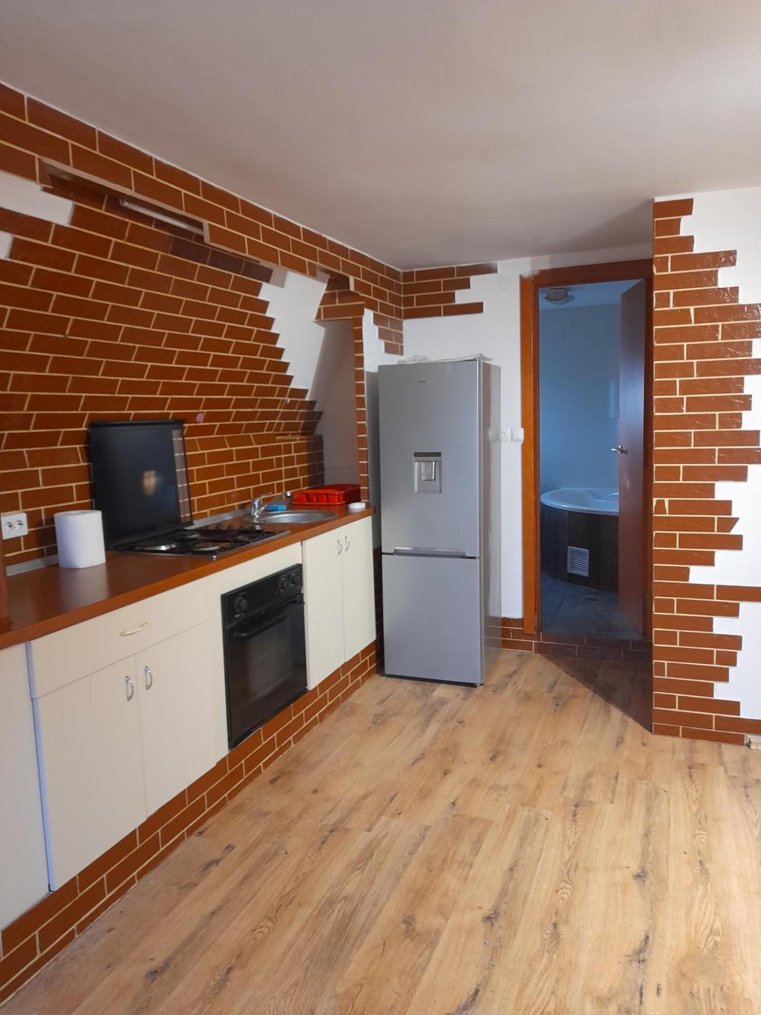 דירות קלוז'-נאפוקה Garsoniera Sic Zona Terapia Zona Linistita La Casa Cu Parcare מראה חיצוני תמונה