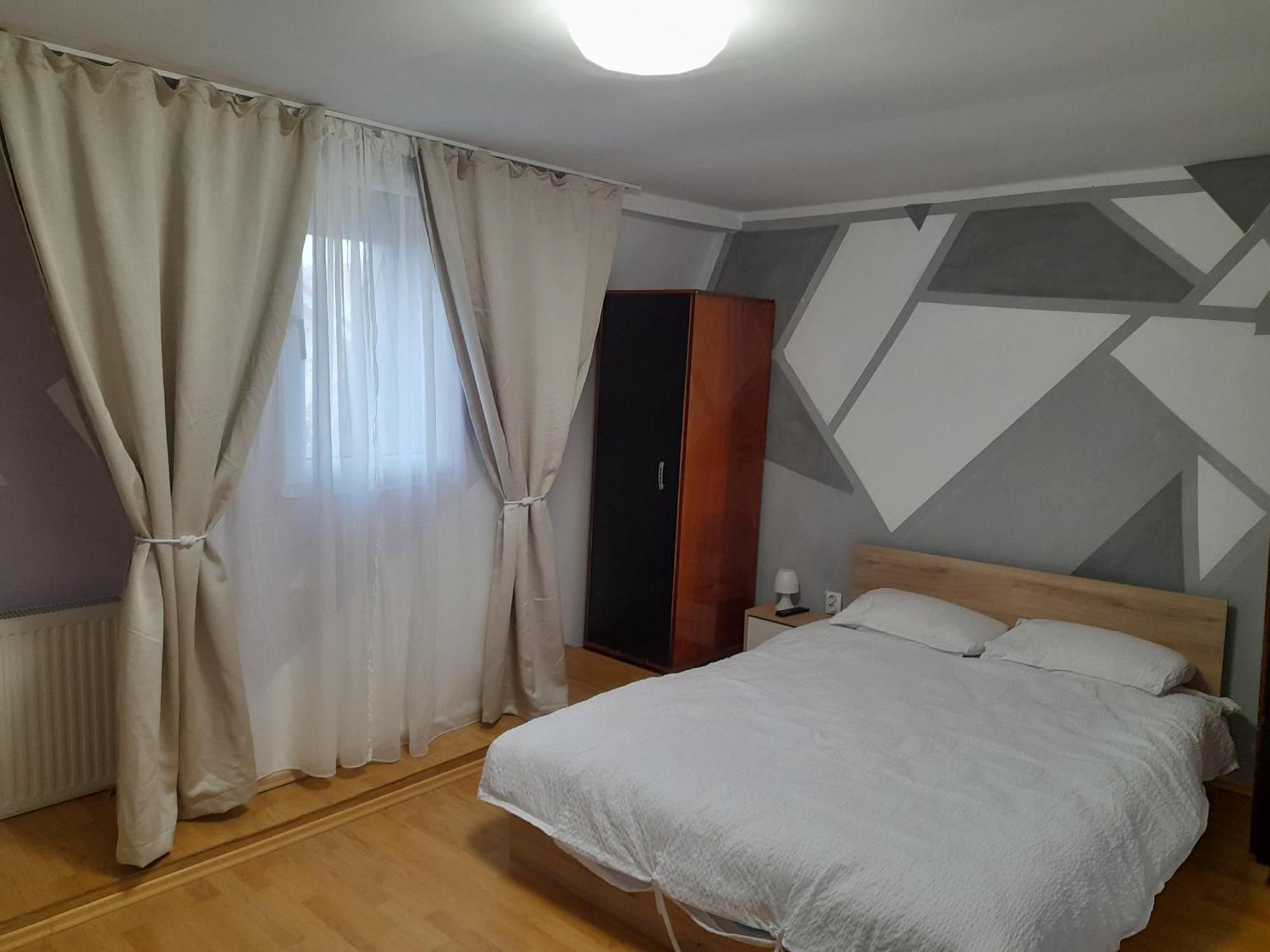 דירות קלוז'-נאפוקה Garsoniera Sic Zona Terapia Zona Linistita La Casa Cu Parcare מראה חיצוני תמונה