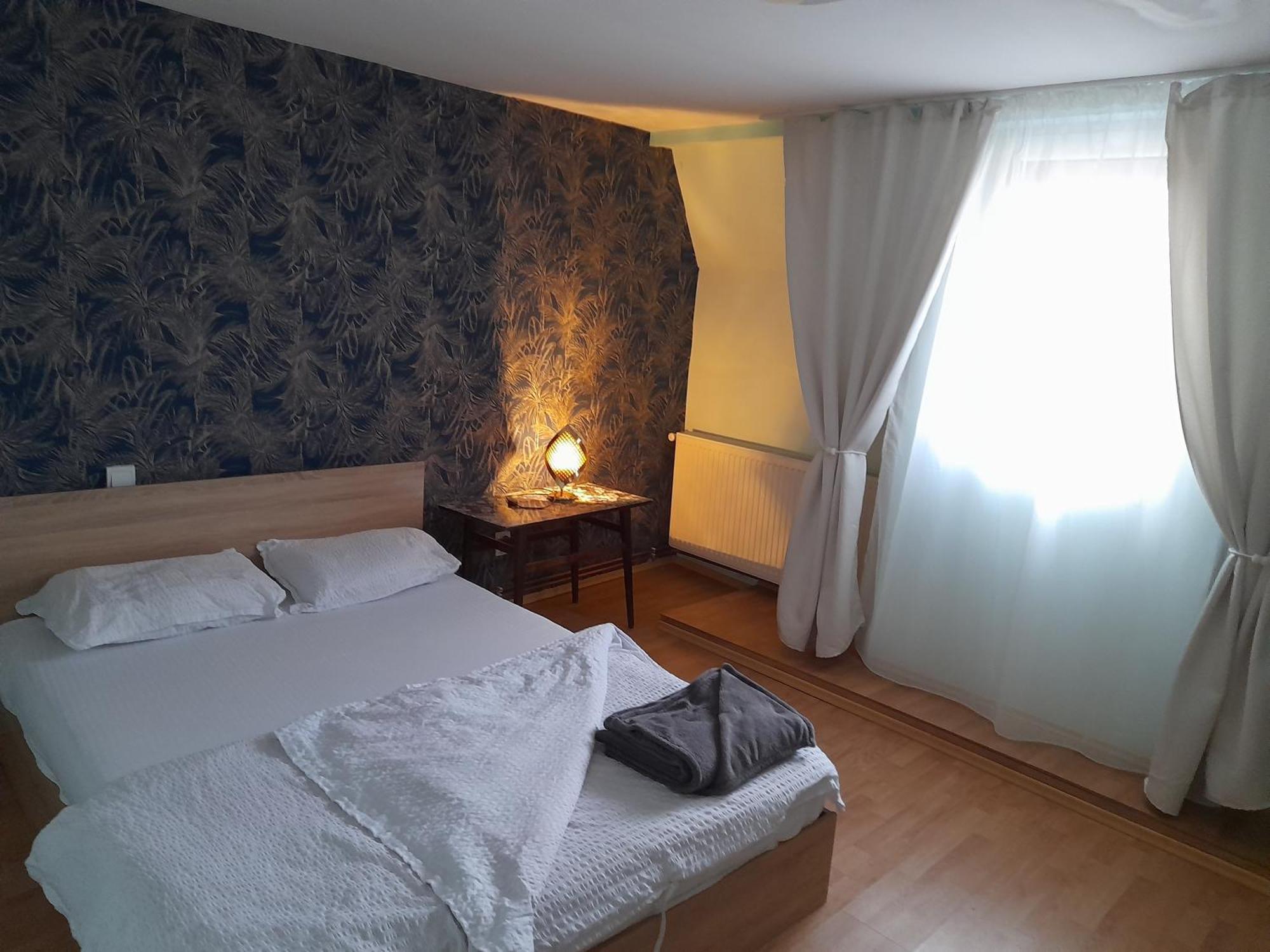 דירות קלוז'-נאפוקה Garsoniera Sic Zona Terapia Zona Linistita La Casa Cu Parcare מראה חיצוני תמונה